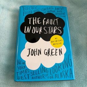 The Fault in Our Stars book by John Green